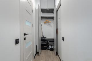 26-305b Manhattan, Beresteiskyi 11, Kyiv, Politekh metro nearby, fantastic city view, 15 kW backup power, Petrovdom Apartment - 1