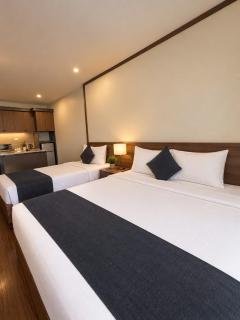 Rising Dragon Palace Hotel - 7