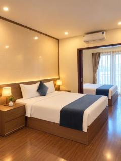 Rising Dragon Palace Hotel - 2