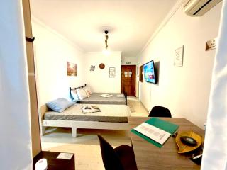 Maria's Apartment 1ος όροφος δίπλα στο Νοσοκομείο Παίδων και στο Λαϊκό - 9