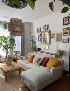 Bright and cosy, central 3 bedroom home - 8