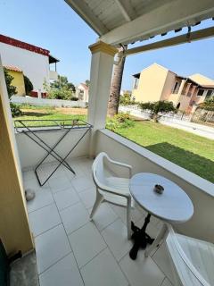 Dolphin Studios-Near the Beach - Roda - 7