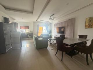 Max Peridot - Spacious 2-Bedroom Apartment - 9