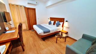 The Plush Stays - Best Budget Luxury Stays at ISBT Dehradun - 8