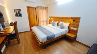 The Plush Stays - Best Budget Luxury Stays at ISBT Dehradun - 6