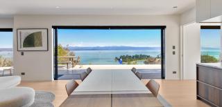 Porto Sanctuary - Tranquil Coastal Luxury with Sweeping Views - 9