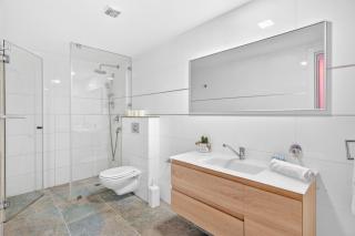 STAY Sea View Penthouse - Private Pool & Jacuzzi - 6