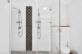 STAY Sea View Penthouse - Private Pool & Jacuzzi - 5