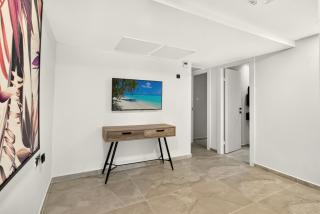 STAY Sea View Penthouse - Private Pool & Jacuzzi - 1