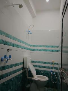 Shri Sai Hotel and Restaurant - 4