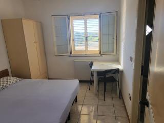 Camera doppia in affitto con bagno privato interno - 0