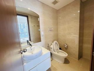 Nice Luxury Apartments in Vinhome Central - 6