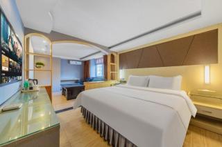 Huafeng Hotel - Huaqiang South Metro Station and Huaqiang North Commercial District - 9