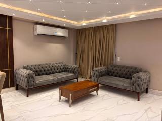 شقة راقية واسعة في المهندسين - 8