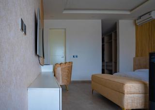 Smart and Spacious 4 bedroom in Lekki Phase 1 - 2