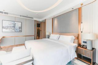 White Swan Hotel Zhanjiang - 3