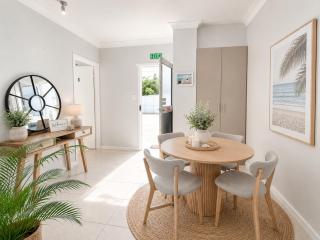 The Ivory Palm Boutique Studio Escape - Apartment - 8