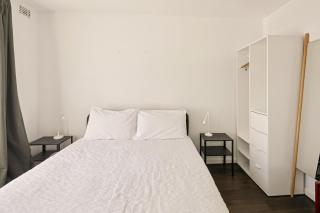 Cottesloe Ground Floor Apartment - Walk to Beach - 3