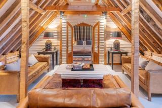 Belchamp Hall Hayloft - 9