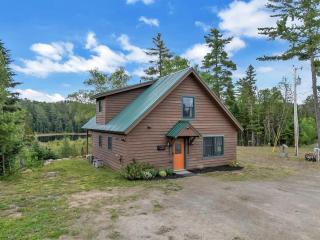 Eustis Cabin for 8, Pond View, Sugarloaf 20 Min! - 9