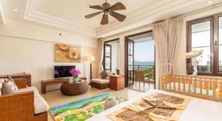 Aegean Suites Sanya Yalong Bay Resort - 1