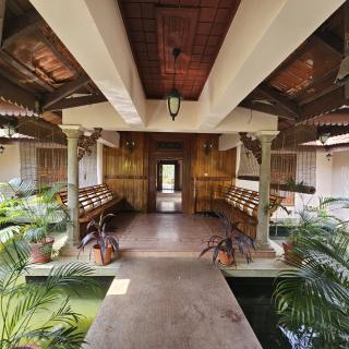 Maria by Iver Stays- Waterfront Heritage Villa in Alleppey - 3