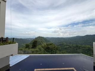 Twin Lakes Belvedere 5E - Casa Buena - Taal View - 2
