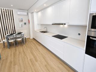 T1 Bellevue Terrace - 6