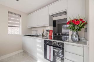 Luxury 1-Bed Close to Ascot, Lego Land M3 M25 A30 - 3
