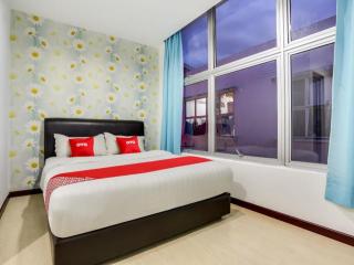 OYO 89583 Grove Hotel - 2