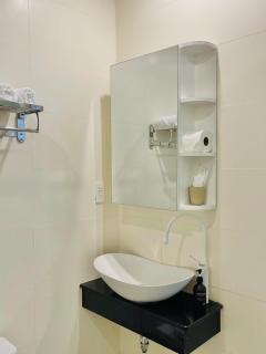 MIDMOST C22 Apartment - 1
