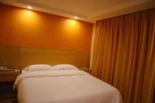 Shell Fuyang Renmin Middle Road Gulou Plaza Hotel - 3