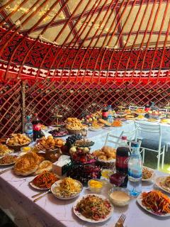 JAZGUL Yurt Camp Song-Kol - 3