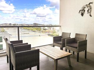 S&P Apartments - Tank St - 8
