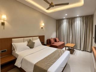 Hotel Veer Central - 6