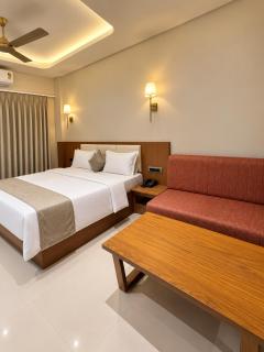 Hotel Veer Central - 5