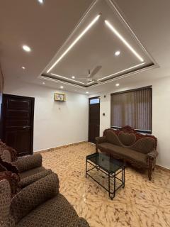 Sportsman Apartment - 9