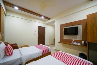 Hilvon Business Hotel - 3
