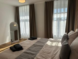 Kaiser Sigesmund Suite - 6