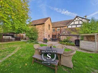 Mainstone House by Signature Stays - Luxury Retreat - HotTub - 9