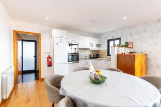 Villa Escaleiras with Pool and Jacuzzi - 1