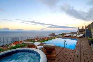 Villa Escaleiras with Pool and Jacuzzi - 0