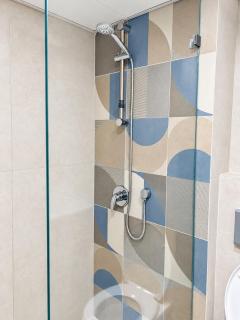 Sea View Apartment with Balcony, North TLV - 1