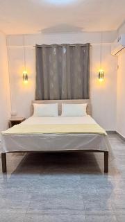 Lake View Apartment-Belle Mare - 4