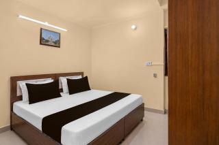 Hotel O Surya Palace - 4