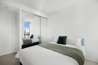 AUS 108 Panoramic Views Crown 2BR 2BA - 7
