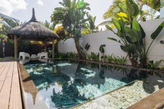 Villa with private pool perfectly located - 7