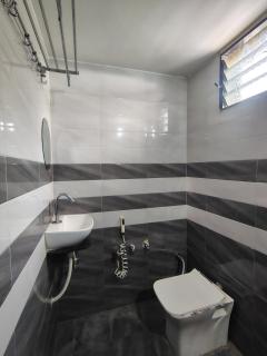 Radha Madhav Home Stay - 1