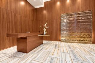 Beautiful Condo and Apt W/ Free Parking 5 Stars ! - 3