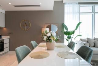Sunrise Bay Tower 2 - Spectacular Beachfront with Private Beach Access - Dubai - 1